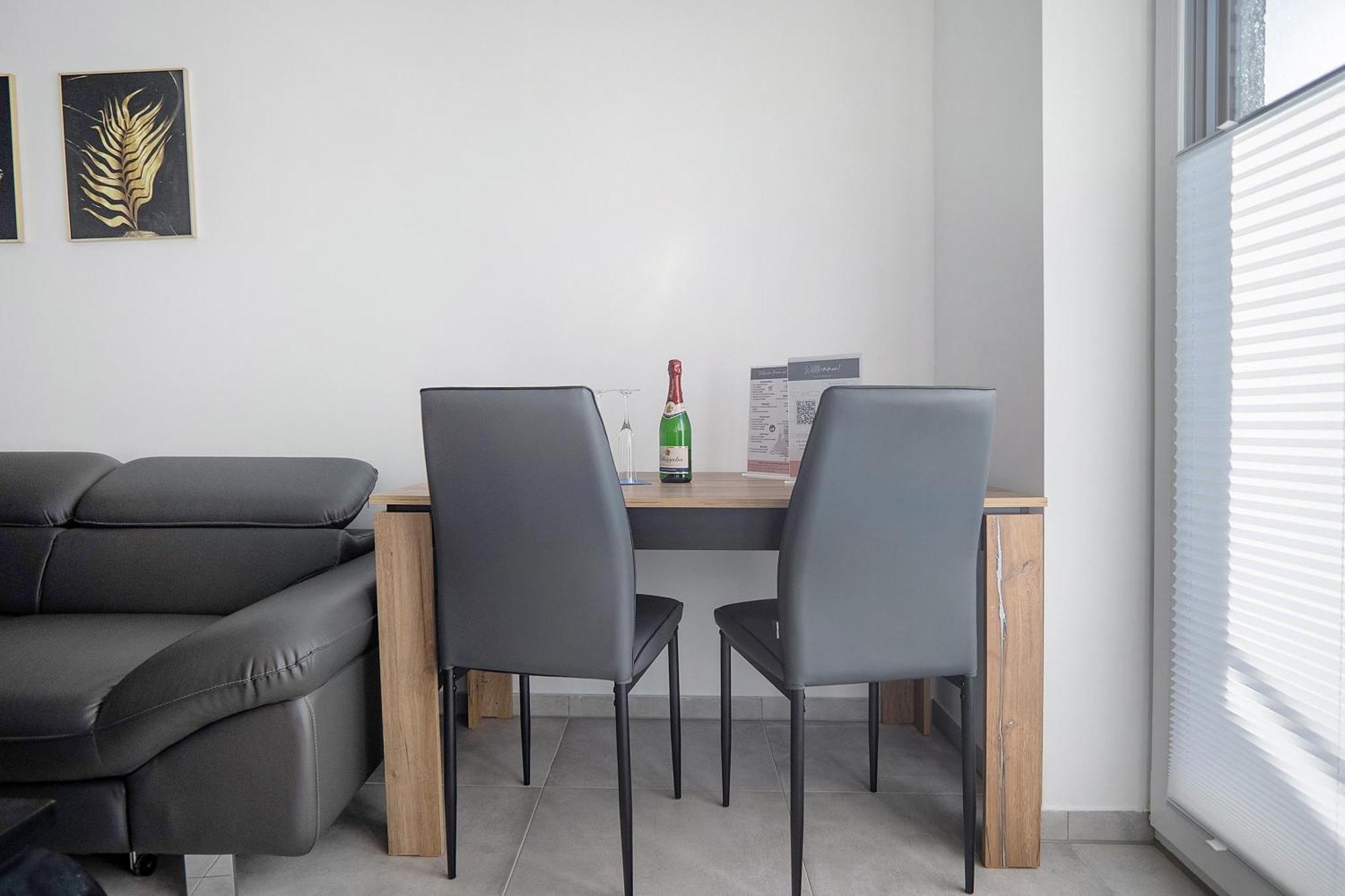 Neubau Ferienwohnung Mit Balkon Гронау Экстерьер фото